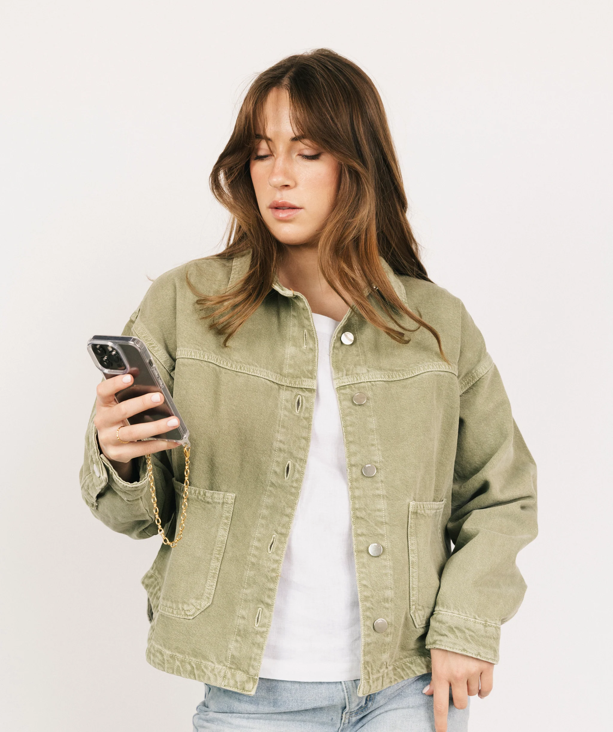 Classic Gold Phone Chain - Image 4